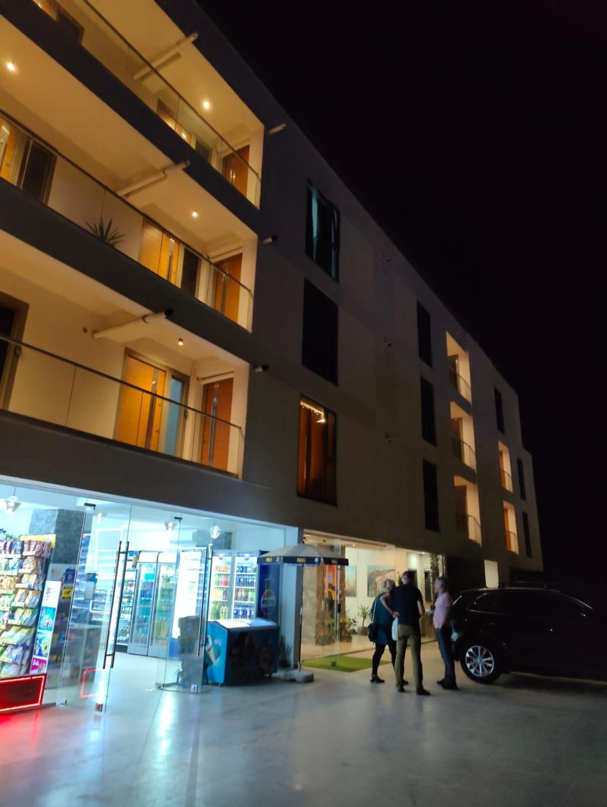 White Boutique Hotel- Eforie Nord Exterior foto